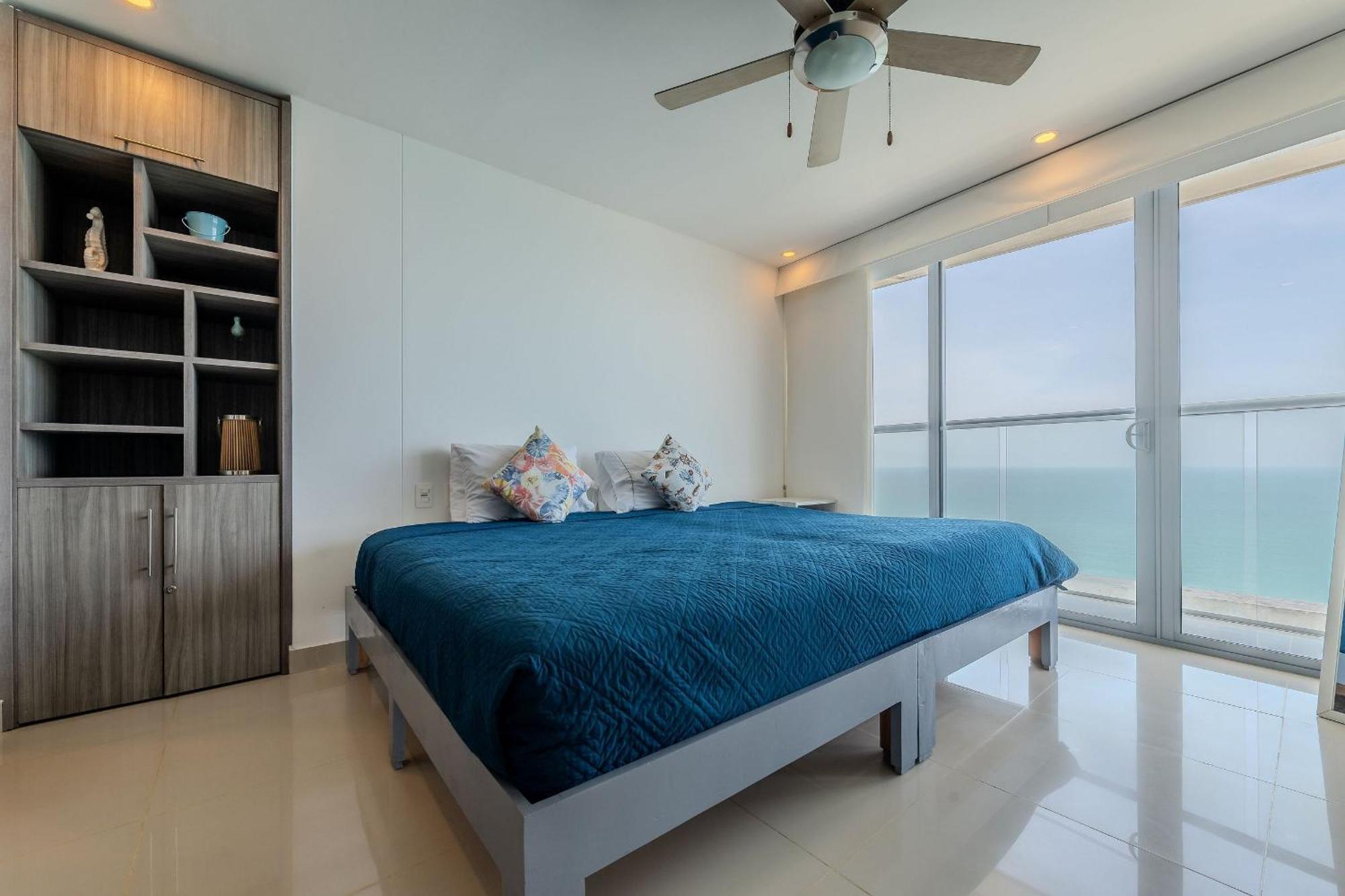 Piso 27 - Espectacular En Bocagrande Apartamento